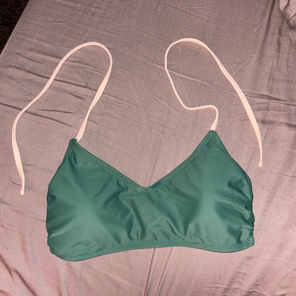 Xhilaration bikini top